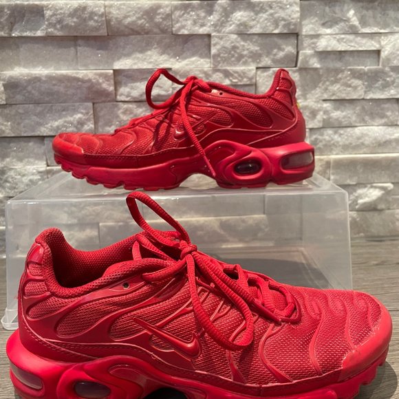 Nike Air Max Plus GS University Red size 6.5Y / WMNS 8 - Picture 2 of 5